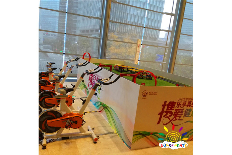  Track Racing
