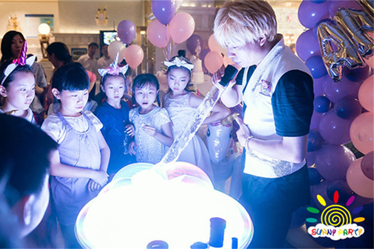 ſ Bubble Show