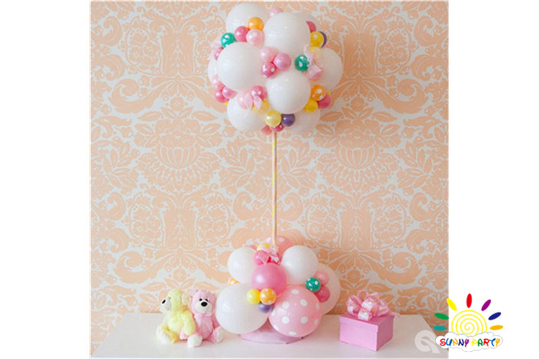 Ⲽ Balloon Arrangement