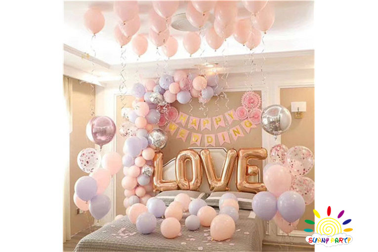 Ⲽ Balloon Arrangement